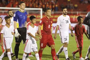 Bị ông Park loại, Quả bóng vàng tuyên bố giã từ đội tuyển