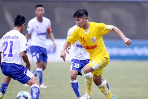 Hà Nội dội cơn mưa gôn vào lưới Huế