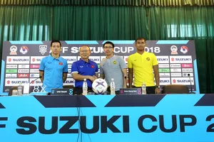 HLV Park Hang-seo ‘nắn gân’ Malaysia