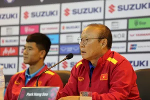 Ông Park nhắc nhở học trò đừng quên nỗi đau cũ!