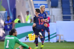 Thái Lan bỏ túi 3 điểm vẫn có nguy cơ bị loại