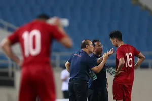 U-23 Việt Nam chơi như Thái Lan để thắng Indonesia