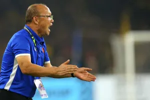 Thầy Park khó nhọc tìm người tài cho SEA Games 30