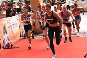 Chạy thang bộ 81 tầng lầu chỉ mất 11 phút 35 giây