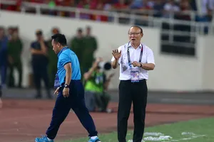 Công Phượng mờ nhạt, ông Park lặn lội sang châu Âu tìm quân 