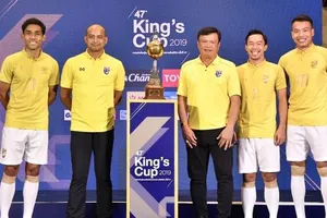 Muangthong không thể chống lệnh, Thái Lan quyết thắng ông Park