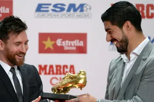 Messi lập kỷ lục với Chiếc giày vàng châu Âu thứ sáu