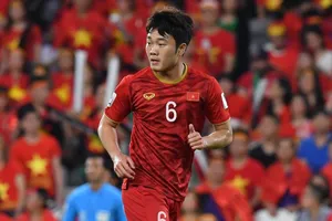 Bầu Đức cho Xuân Trường tái xuất lo… trụ hạng