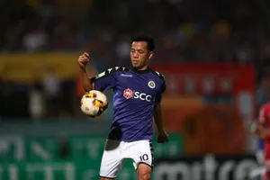 Văn Quyết có phải là cầu thủ hay nhất Việt Nam?