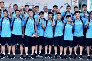 Bầu Đức cho đàn em Công Phượng sang tập huấn châu Âu