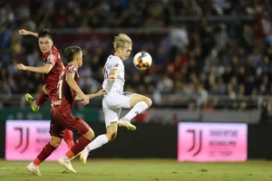 Vén màn bí ẩn V-League sau vòng áp chót kẻ khóc người cười