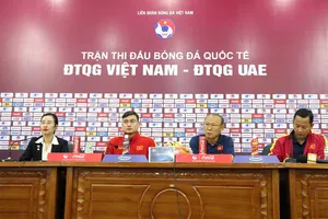 Ông Marwijk không sợ thua ở Mỹ Đình, ông Park không mắc bẫy