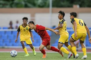 Sau Brunei mất 350 tỉ, đến lượt Lào chi 150 tỉ đòi hòa VN