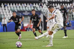 Những con số ấn tượng và nghi án Ronaldo rời bỏ Juventus