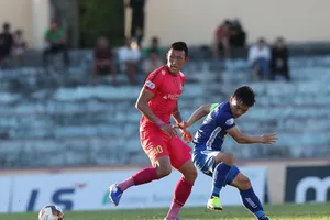 VPF khó ‘ép’ các đội V-League đá sân trung lập
