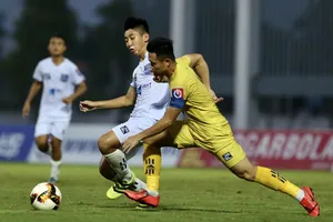 SL Nghệ An gồng mình lên ngôi vô địch