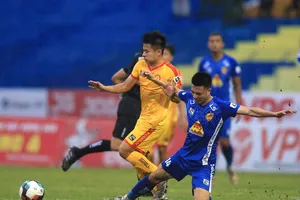 Hải Phòng thua, Quảng Nam sắp rớt hạng và nguy cơ tiêu cực