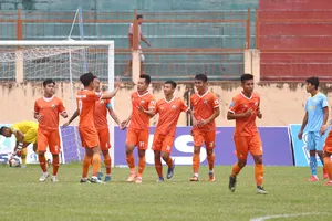 Bà Rịa Vũng Tàu gục ngã, Bình Định sắp ôm cúp vô địch