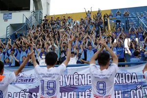 Nụ cười và nước mắt ở đấu trường SV-League