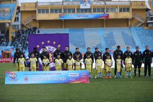 Ban tổ chức Siêu cúp xin lỗi và thăm hỏi gia đình 3 cháu bé