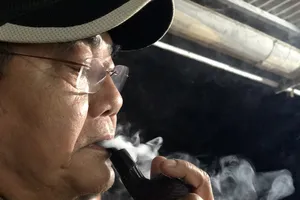 NSND Việt Anh: ‘Sân khấu và bóng đá là một phần đời tôi!’