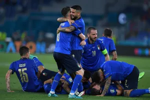 Tuyển Ý chưa có đối thủ, Đan Mạch âu lo