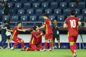 5 tuyển thủ Việt Nam cùng Viettel đụng độ nhà vô địch Hàn Quốc