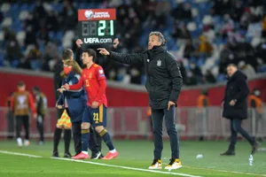 ‘Bò tót’ Tây Ban Nha húc bể đồng hồ Thụy Sĩ