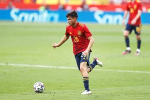 Những ông lớn Ngoại hạng Anh săn đầu người độc đáo ở Euro 