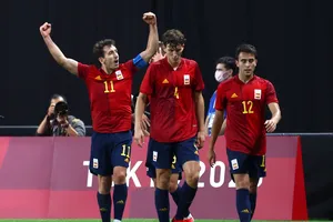 Tây Ban Nha nằm kèo trên Argentina trong cuộc chiến sinh tử