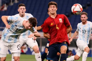 Ông lớn Pháp, Argentina bị loại, Đức thành cựu á quân