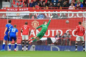 MU đại thắng Everton ‘bốn sao’, chạy đà hoàn hảo cho Premier League