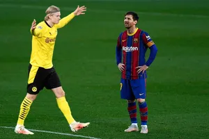 Bayern Munich từ bỏ Messi, ngắm nghía Haaland