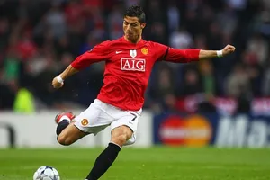 Số phận của những ngôi sao về mái nhà xưa, Ronaldo nổi hay chìm?