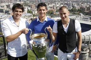 Dải ngân hà PSG và những vụ chuyển nhượng gây sốc nhất thế giới