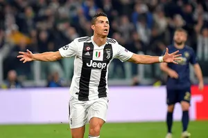 Mất máy ghi bàn Ronaldo, Juventus chìm xuống đáy bảng xếp hạng