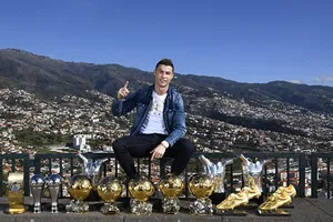NASA nên nghiên cứu hiện tượng khác thường Ronaldo 