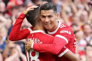HLV Solskjaer đẩy ngôi sao Ronaldo ngồi ghế dự bị ở Champions League 