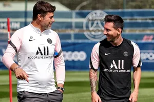 PSG bỏ phiếu đòi sa thải HLV Pochettino