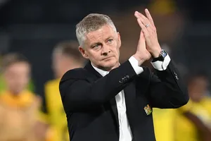 HLV Conte thay thế Solskjaer, đội hình MU biến đổi ra sao?