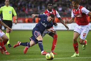 Messi là khủng long bạo chúa 