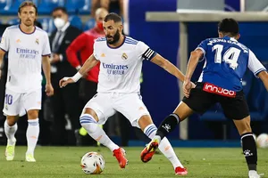 Bất ngờ Quả bóng vàng với ngựa về ngược Benzema