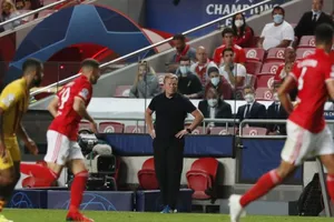 HLV Koeman chấp nhận bị Barcelona sa thải