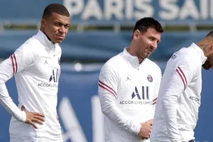 Messi lần đầu tiên bật mí về mối quan hệ với Mbappe, Neymar