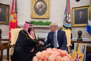 Ông chủ Newcatles mua du thuyền, bạn thân Donald Trump giàu cỡ nào?