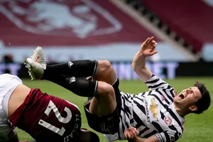 Chelsea mất Lukaku, MU toang cả hàng thủ