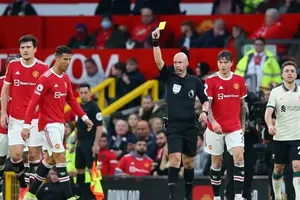 Hỗn loạn ở Manchester United 