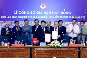 Ông Park gia hạn hợp đồng trước trận gặp Nhật, không nắm U-23 Việt Nam