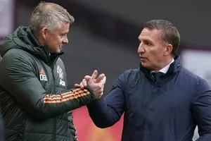 HLV Rodgers đã sẵn sàng ngồi ghế nóng Man United