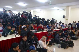 Chỉ có 80 phóng viên quốc tế được phép ra sân mỗi trận AFF Cup